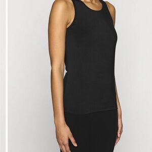 Black & White BLEUSALT  light tank (2) - size 1 (s/m) - EUC